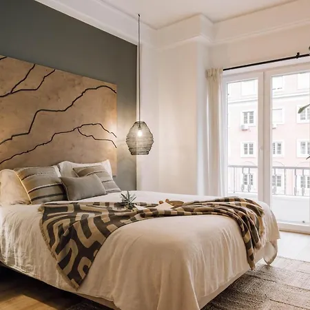 Barambu - 3 Bedrooms And Office In Avenidas Novas Lägenhet *