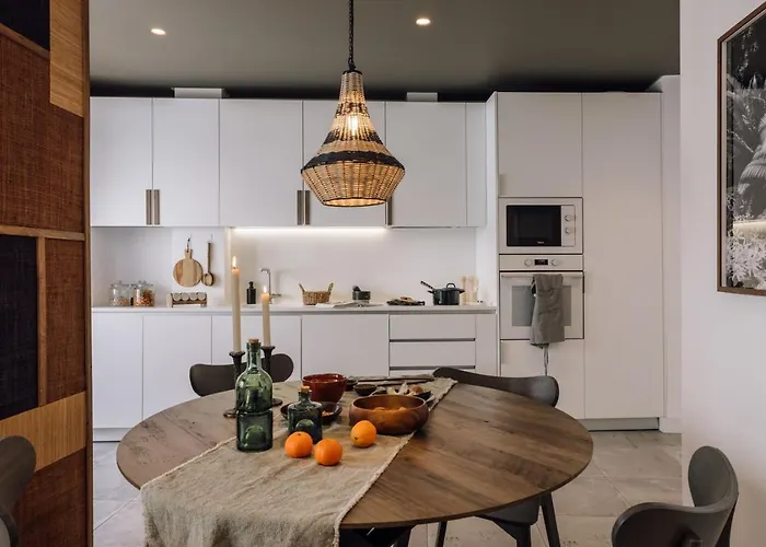 Apartament Barambu - 3 Bedrooms And Office In Avenidas Novas *